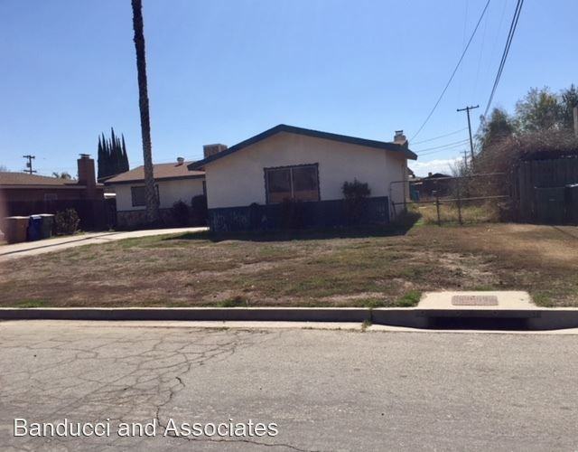 6809 Cranbrook Ave - Photo 2 of 9