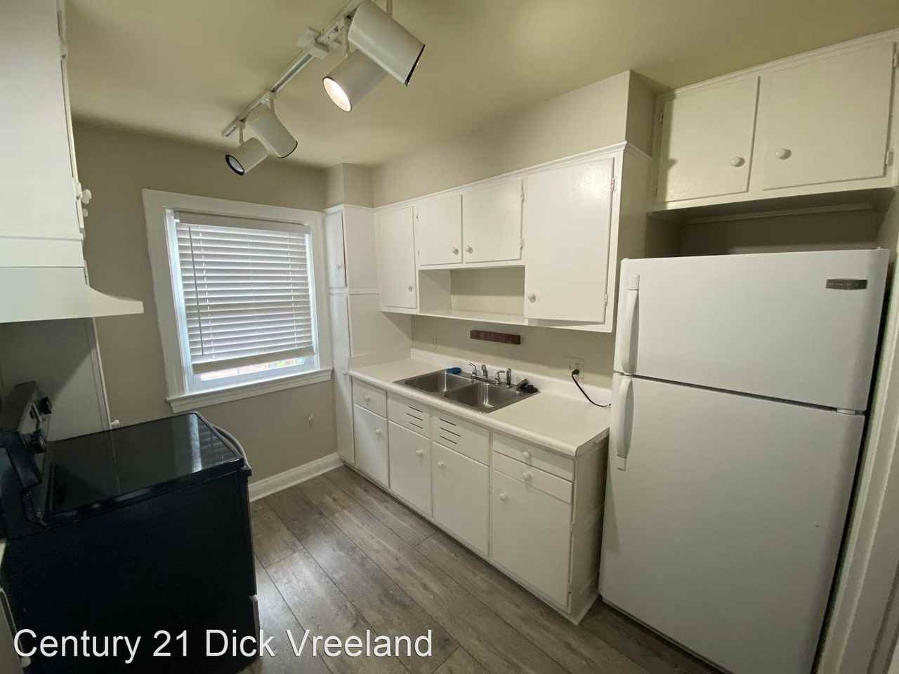 3043 Bon Air Ave - Photo 2 of 16