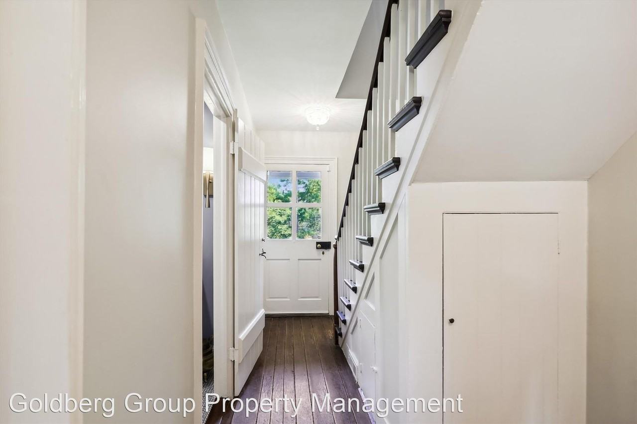 19515 New Hampshire Ave - Photo 2 of 50