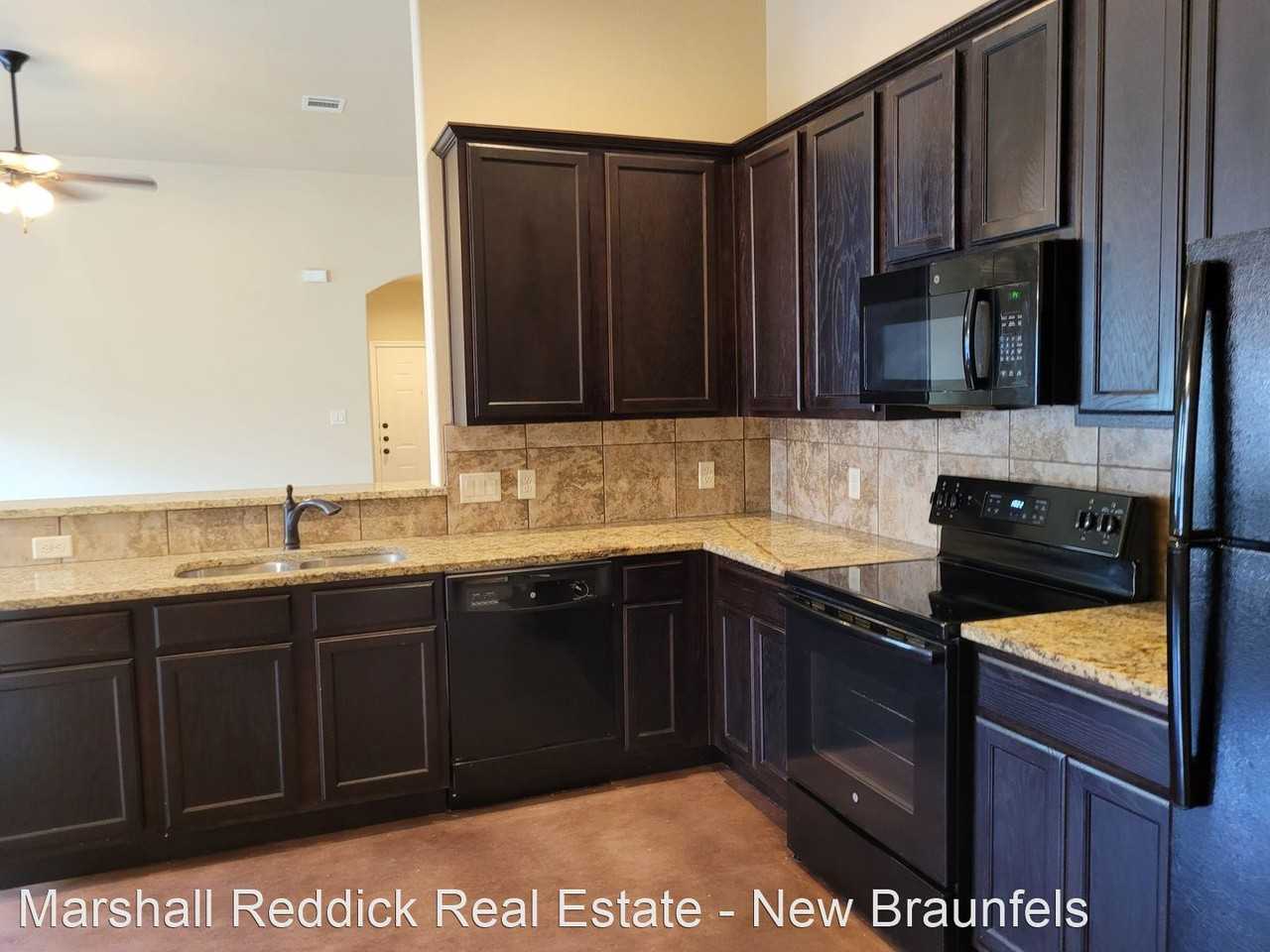 Luxury Duplex in New Braunfels, TX! - Photo 2 of 14