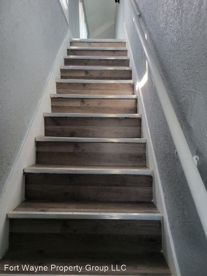 309 W Williams Street - Photo 3 of 9