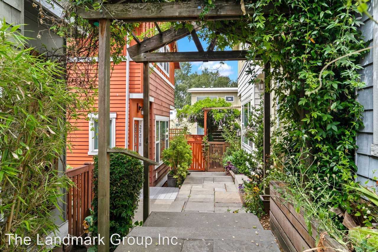 2521 30th Ave S #B - Photo 2 of 45