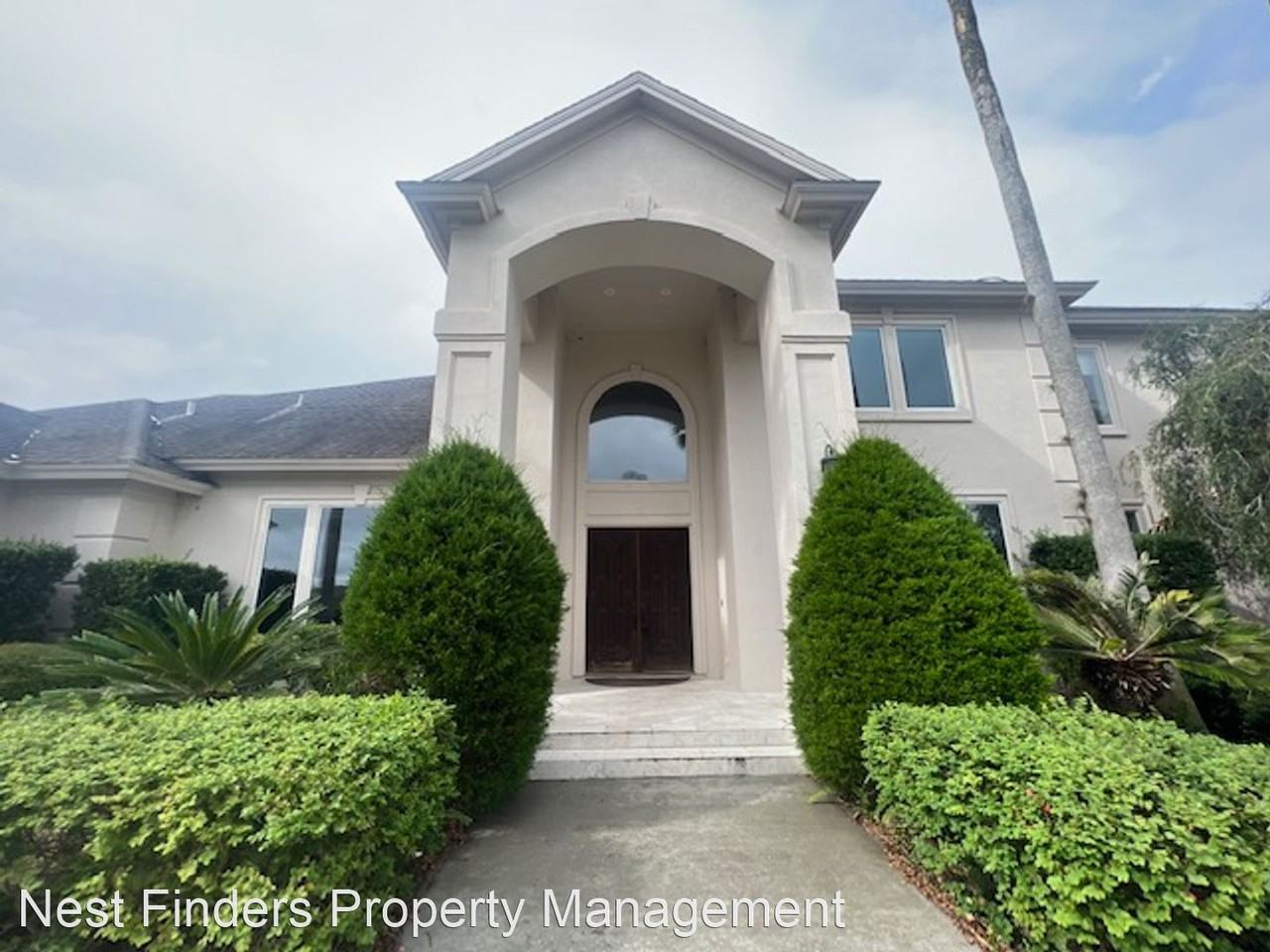 132 Lantern Wick Pl - Photo 2 of 50