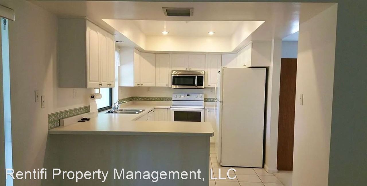 5004 Sw 10th Ave - Photo 2 of 15