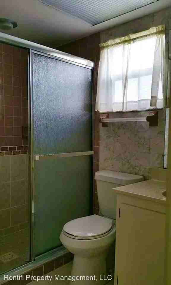 5004 Sw 10th Ave - Photo 3 of 15