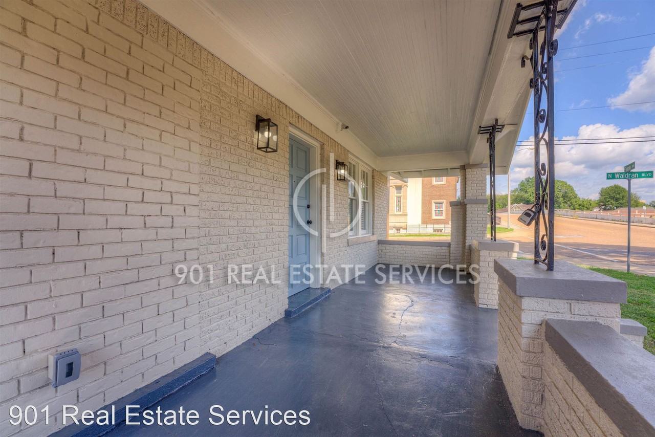 1100 Faxon Ave - Photo 3 of 19
