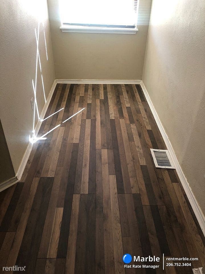 9727 Sycamore Dr - Photo 3 of 24