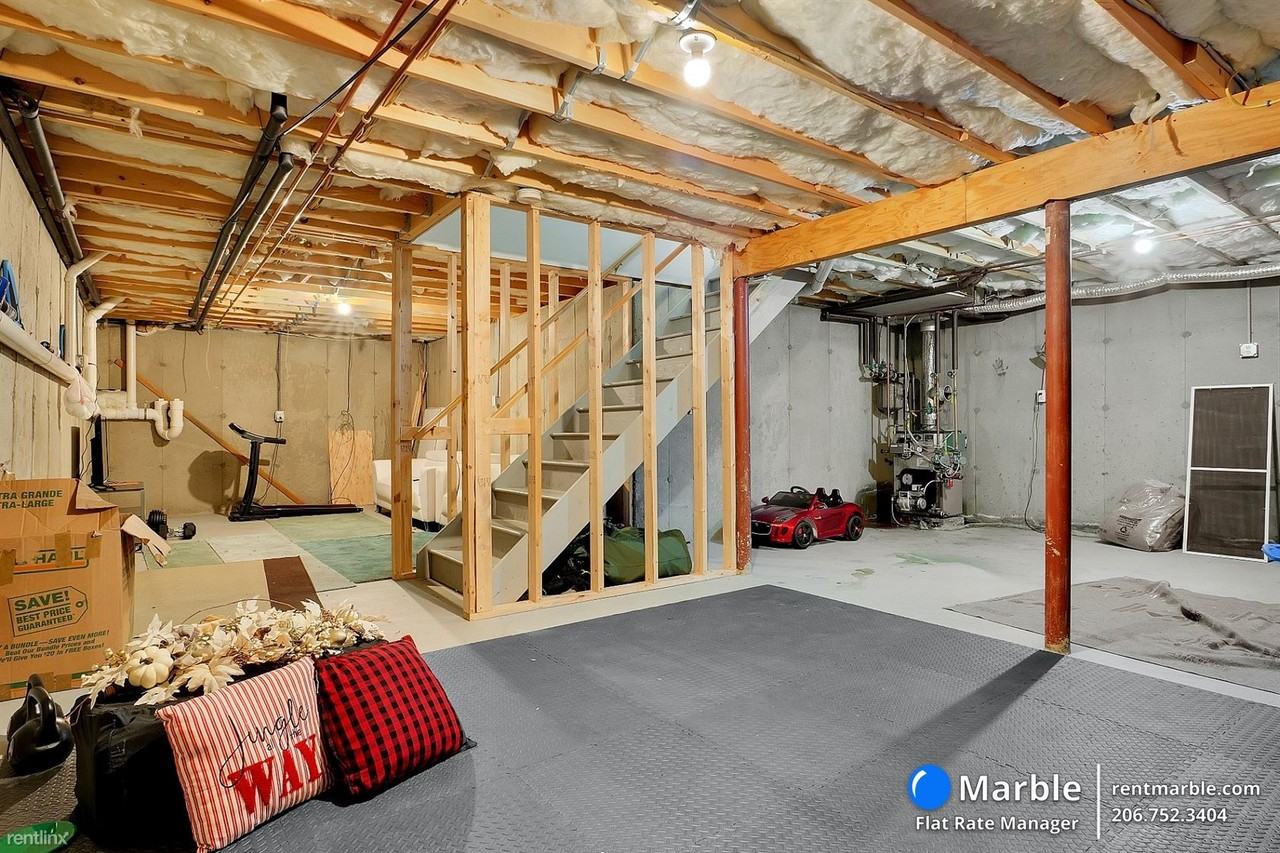 177 Skyview Dr - Photo 3 of 24