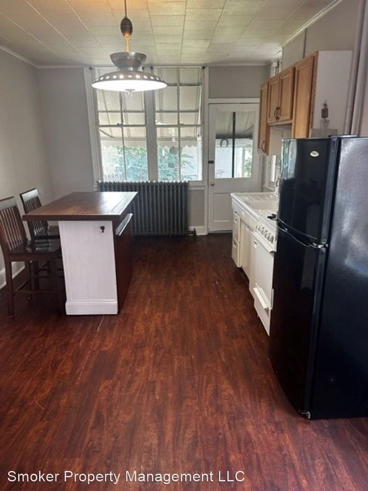 328 New Holland Avenue Apartments 328 New Holland Ave, Lancaster, PA