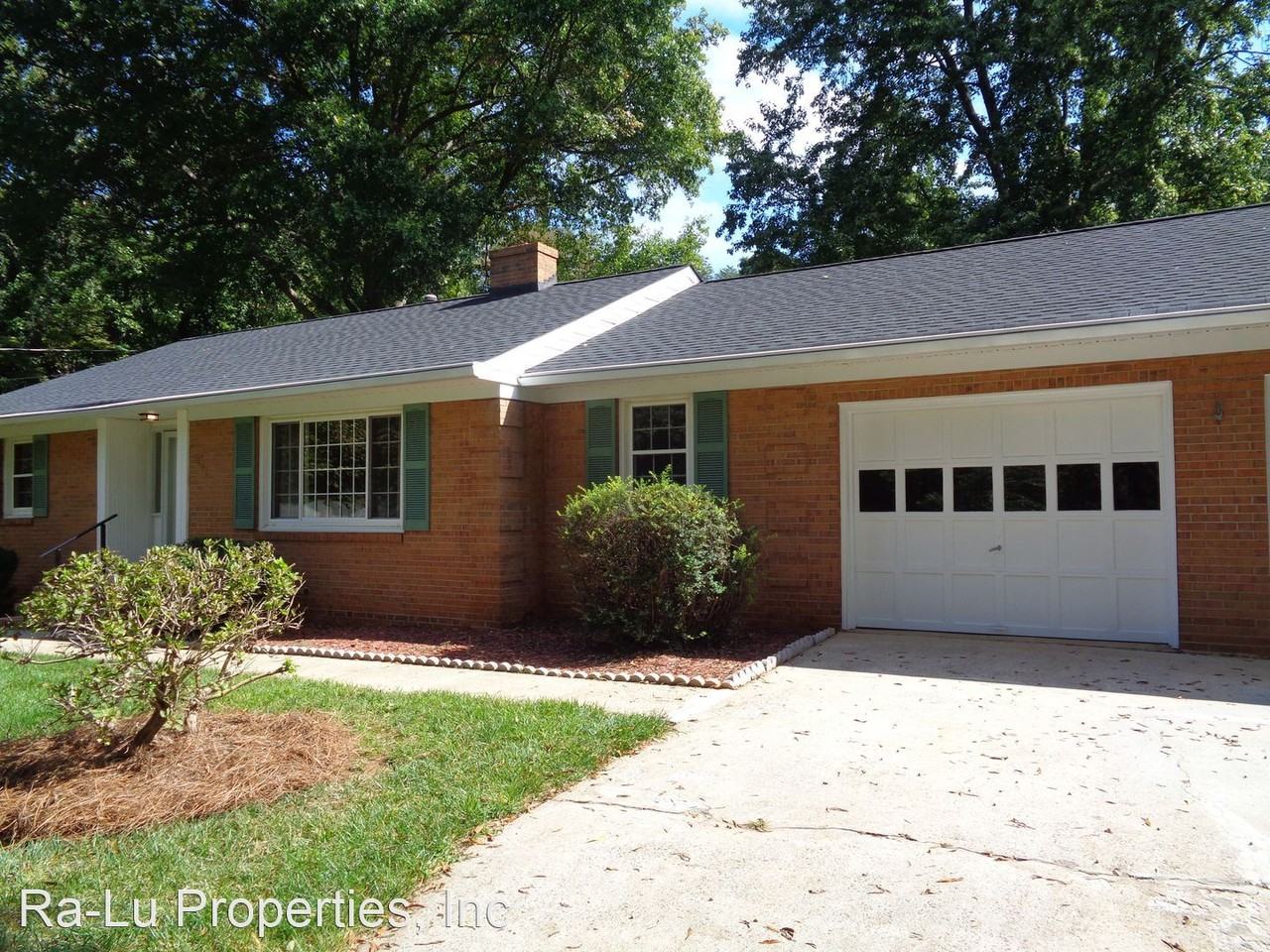 251 Commonwealth Dr - Photo 2 of 19