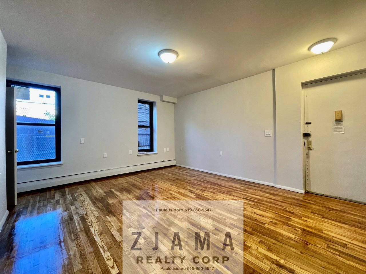 136 Saint Pauls Pl #1B - Photo 2 of 9