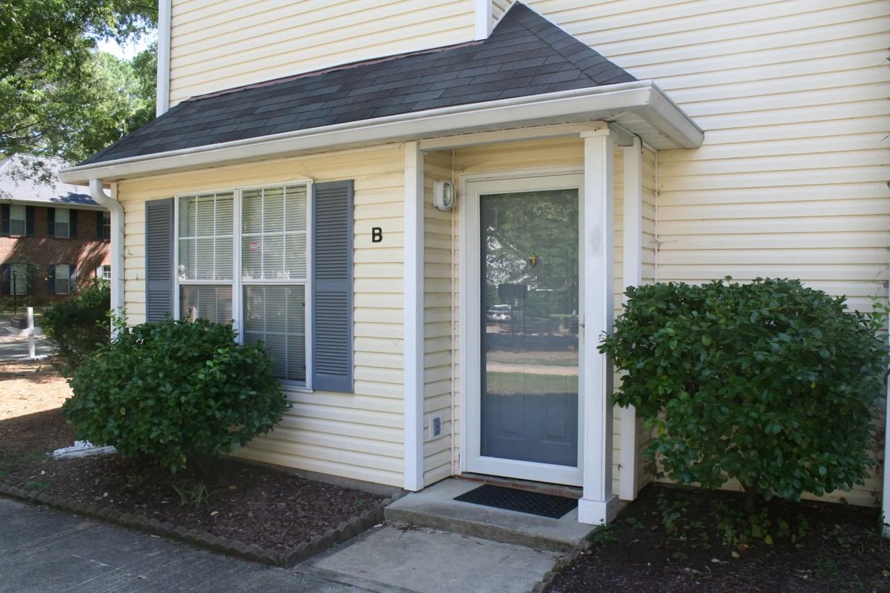 6717B Bevington Ridge Rd - Photo 2 of 10