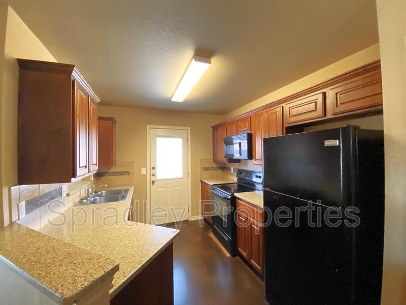 4832A Deep Dr - Photo 3 of 9