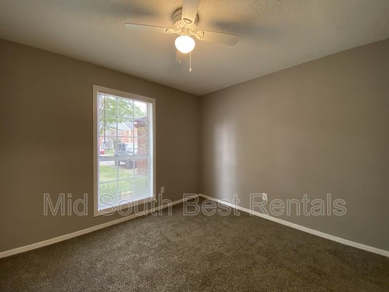 3102 Wesley Ct - Photo 5 of 8