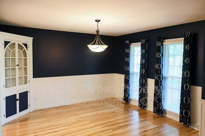 122 Botany Bay Blvd - Photo 6 of 28