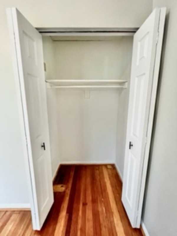 3355 Nebraska Ave - Photo 7 of 10