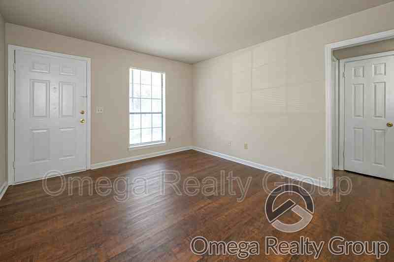 1801 Carson Rd #4 - Photo 6 of 18