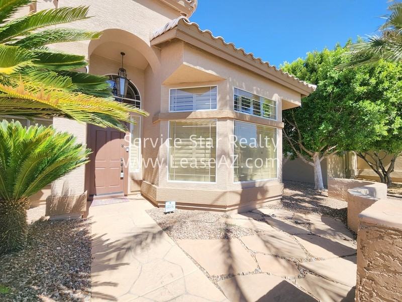 6300 W Corona Dr - Photo 3 of 50