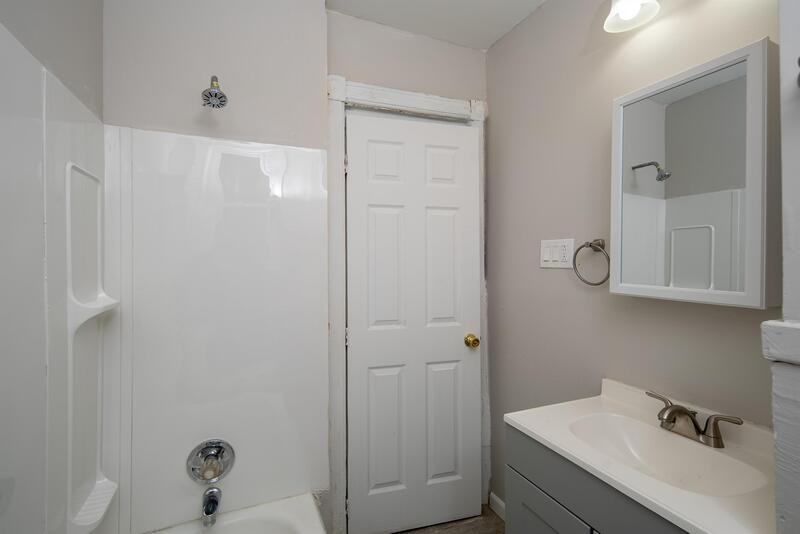 166 6th Ave - Photo 7 of 22