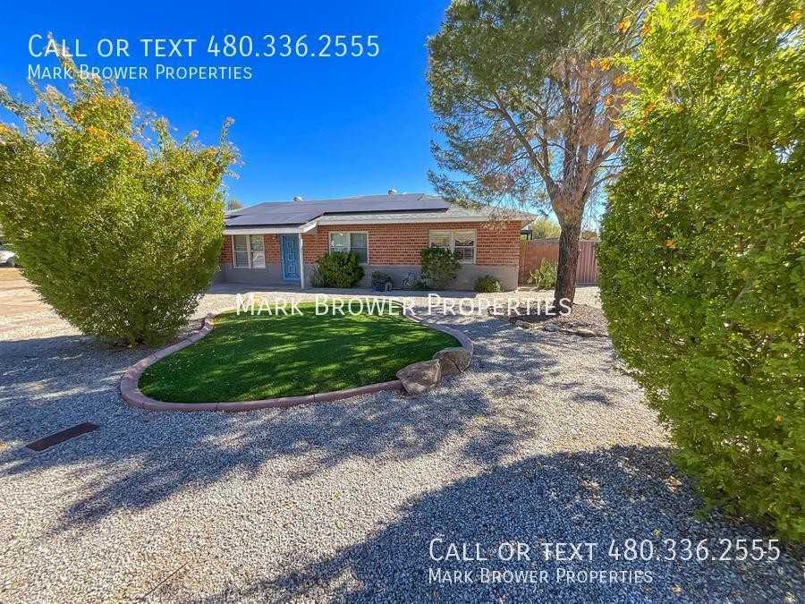 5627 N 14th Dr - Photo 2 of 50