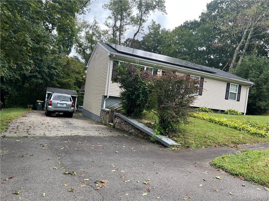27 Webb Ter - Photo 2 of 21