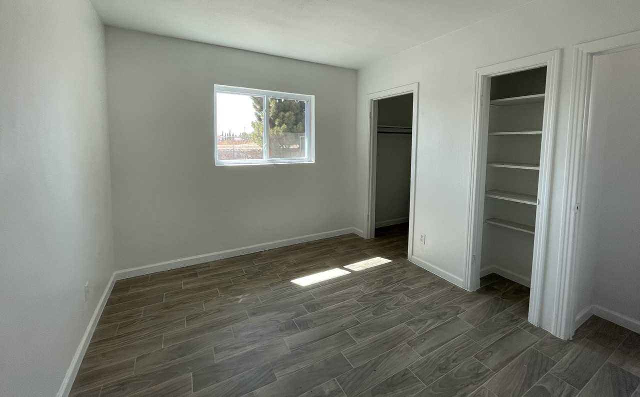 8216 Strickland Dr #NA - Photo 3 of 22