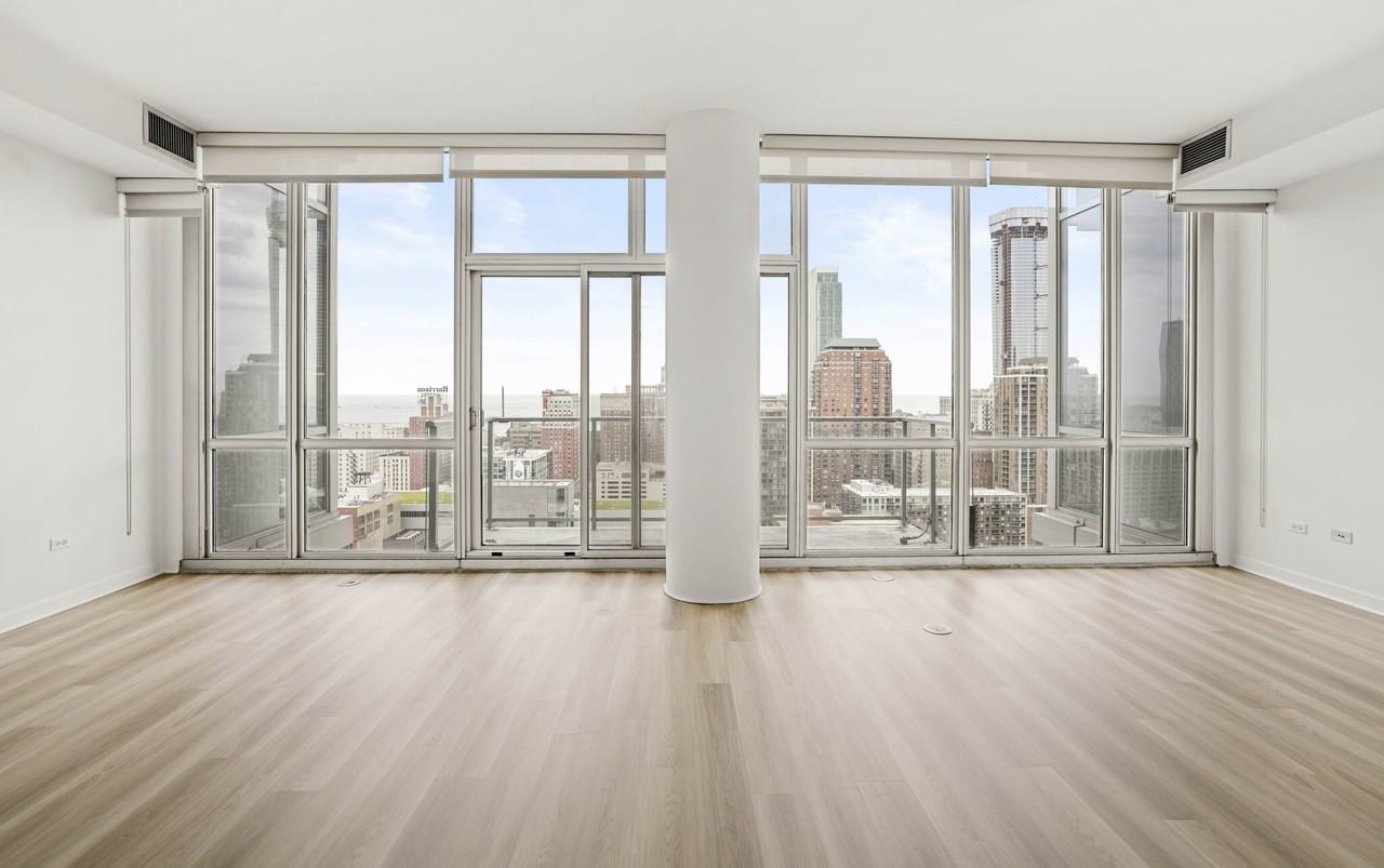 730 S Clark St #1-1-5PH - Photo 2 of 23