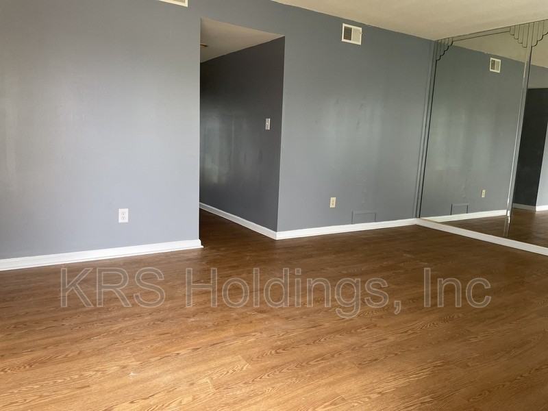 3329 Weeping Willow Lane - Photo 5 of 21