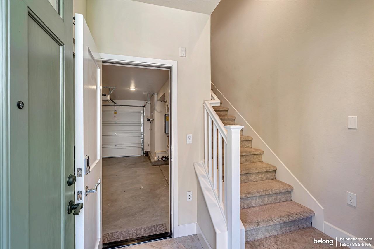 389 Basswood Cmn #10 - Photo 6 of 40