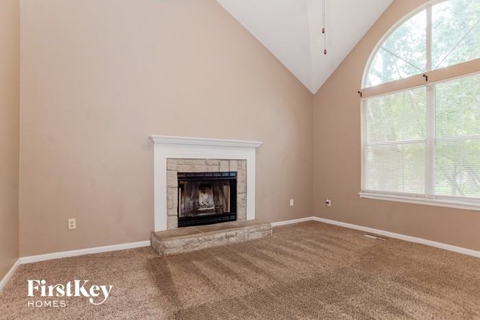 104 Nw 111th Ter - Photo 3 of 15
