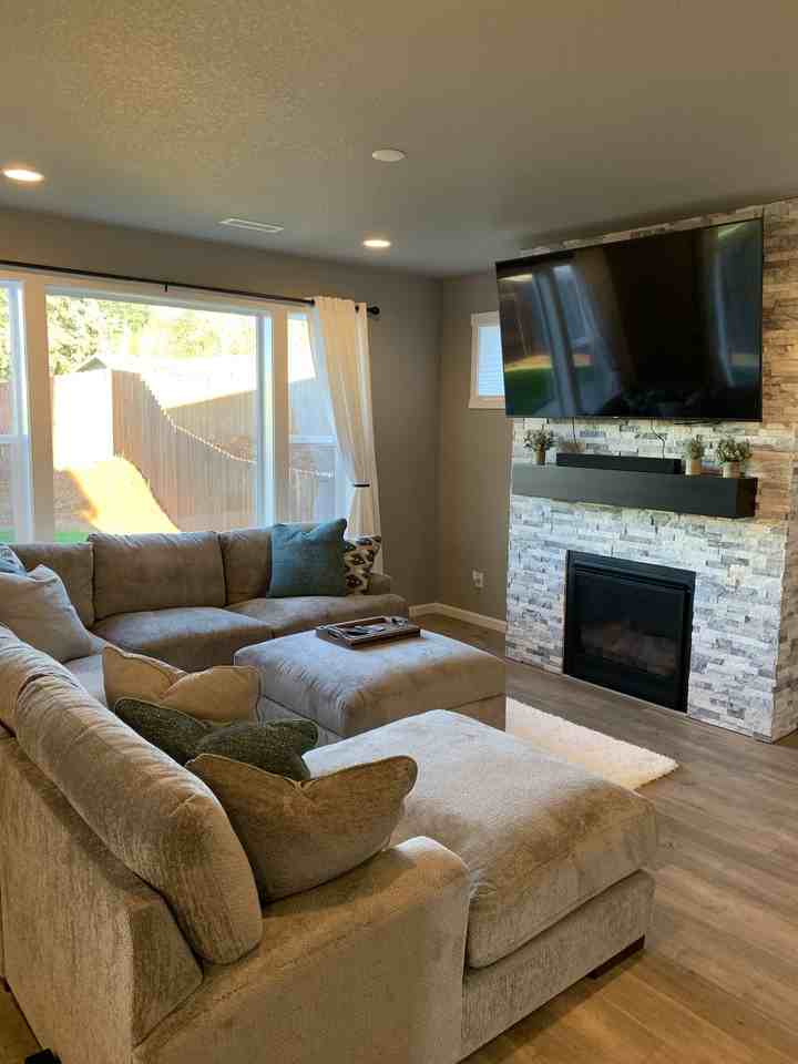 12915 Ne 63rd Ave #NA - Photo 3 of 16