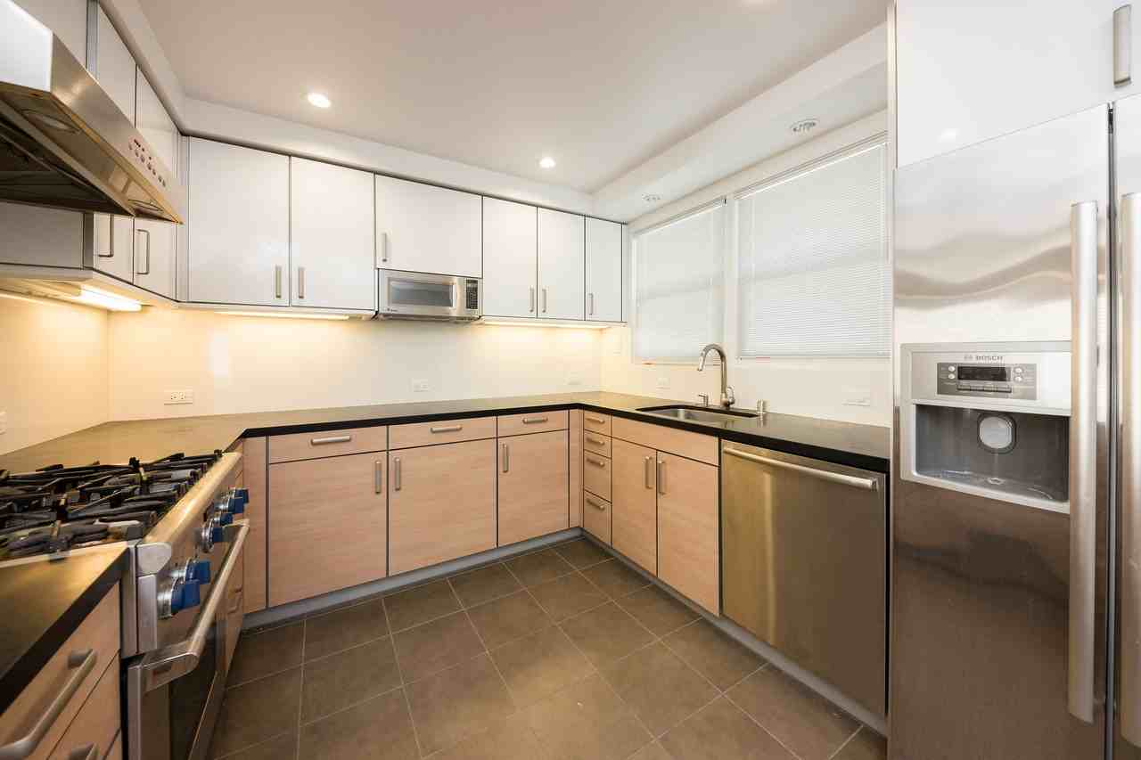 166 Hazelwood Dr #1 - Photo 4 of 22