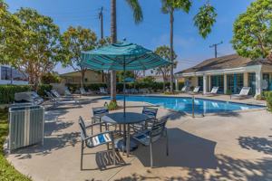 featured image of 1525 Placentia Ave