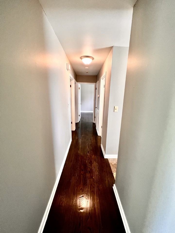1880 Pardue Dr - Photo 6 of 21