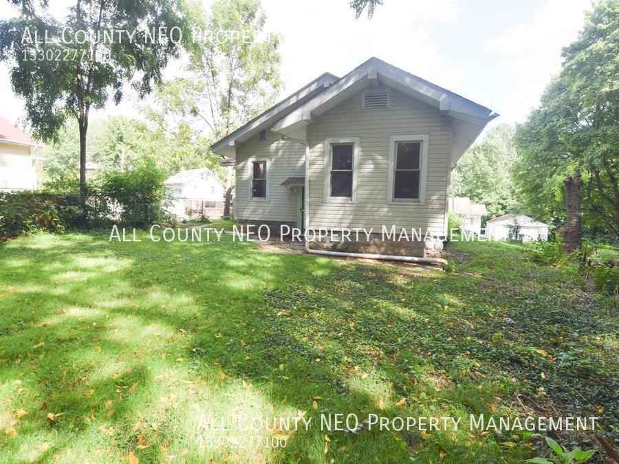 1296 Hite St - Photo 2 of 23