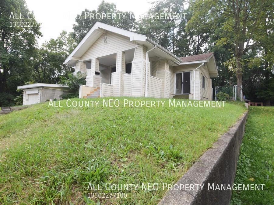 1296 Hite St - Photo 3 of 23