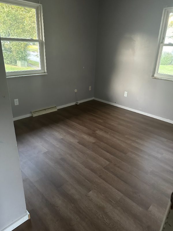 1660 Olympus Dr - Photo 2 of 6