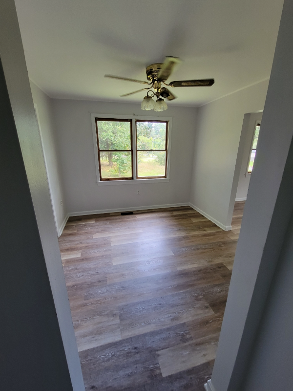 1472 Berger St - Photo 6 of 15