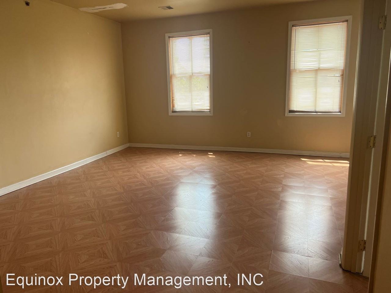 201 West Main Street - Photo 3 of 12