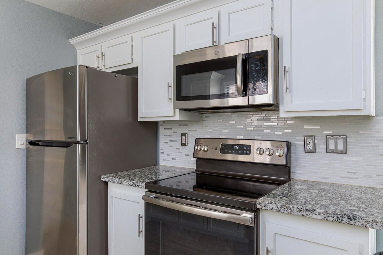 Trueno Rd - Photo 6 of 19