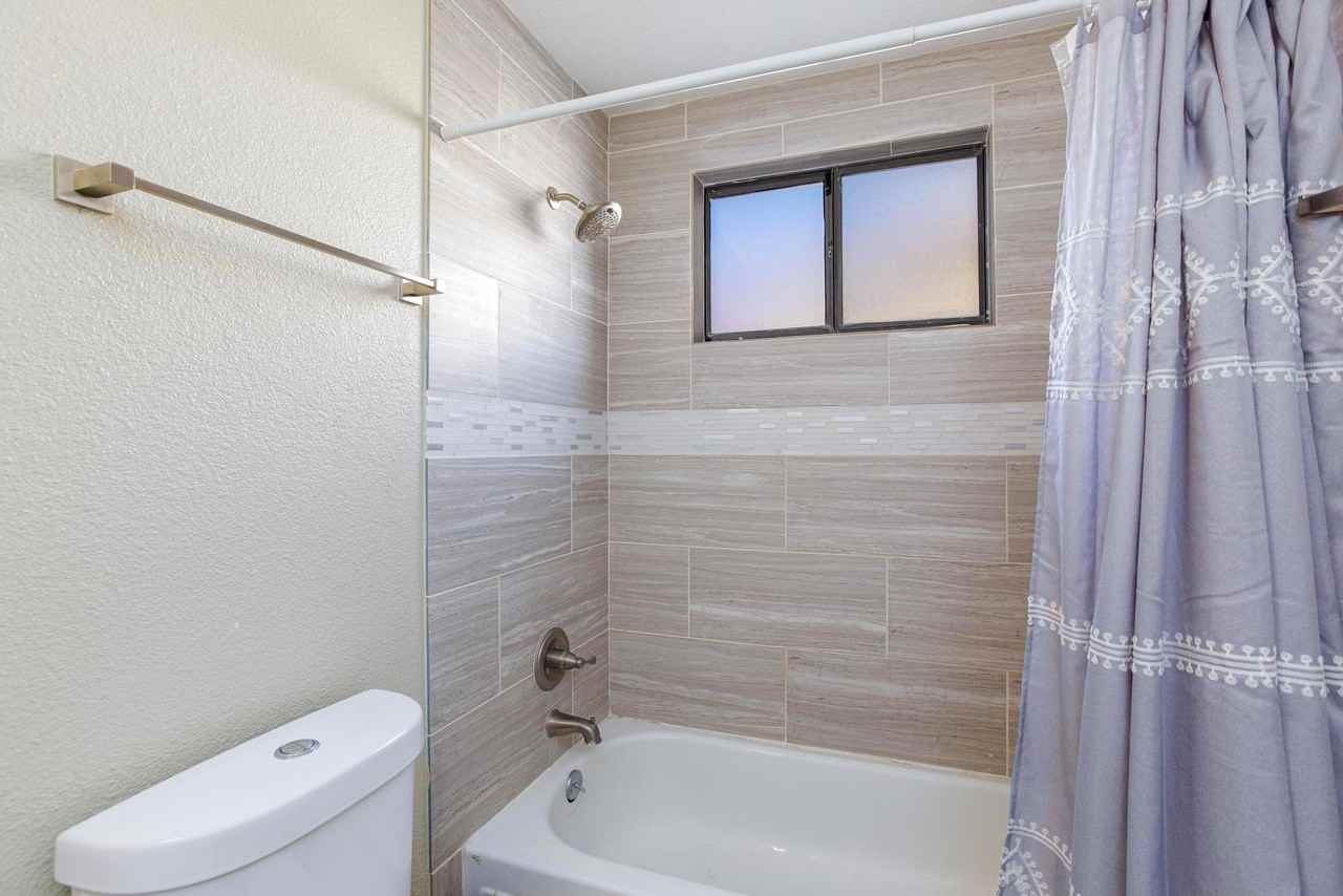 Trueno Rd - Photo 4 of 19