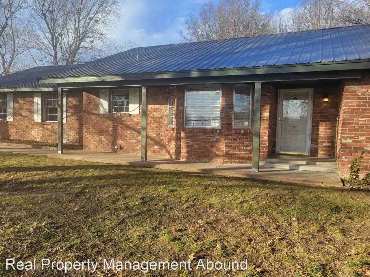 15083 E 480 Rd - Photo 3 of 43