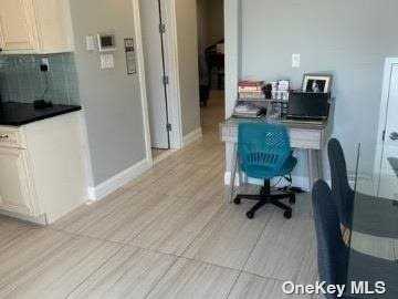 531 Oceanpoint Ave - Photo 3 of 10