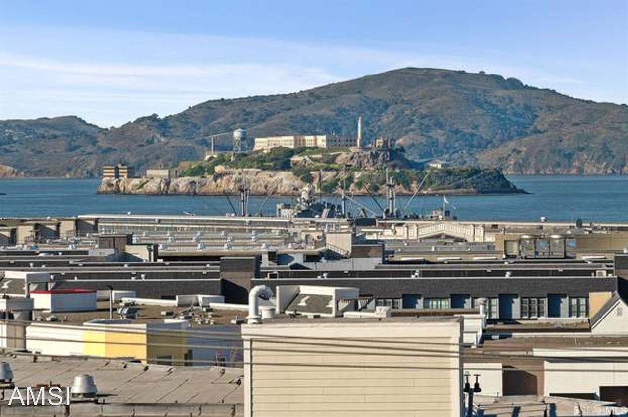 737 Chestnut St - Photo 2 of 30