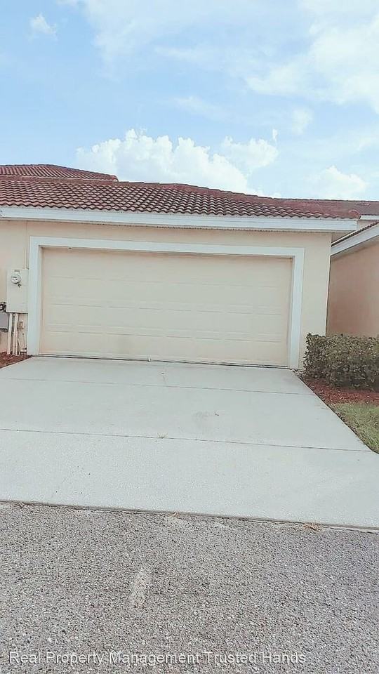 2929 Puerta Del Sol Blvd - Photo 2 of 22