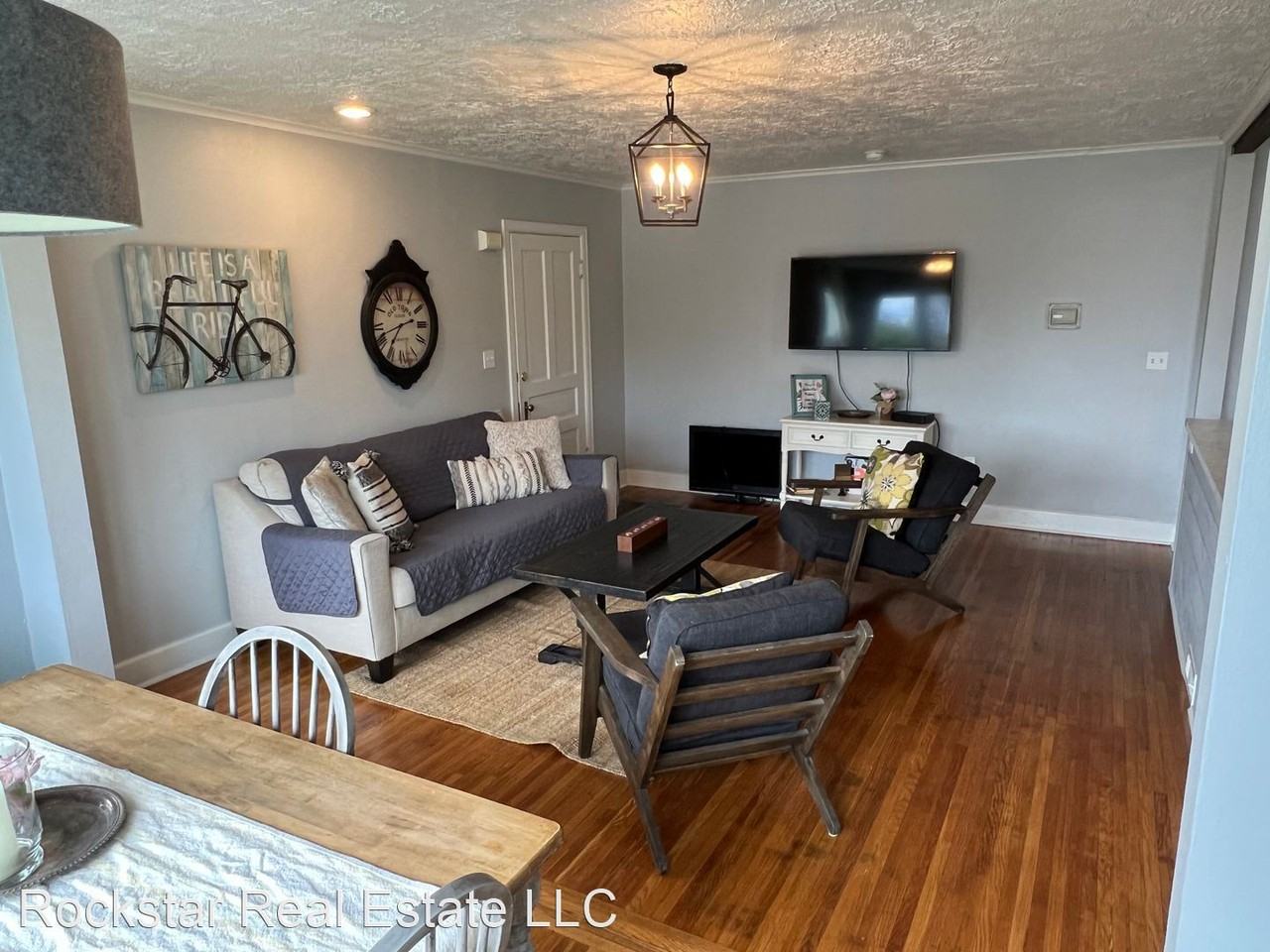 1504 W College Ave #1 - Photo 3 of 12