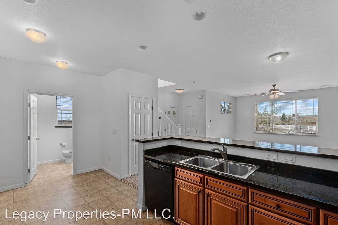 1769 S Buchanan Cir - Photo 2 of 29
