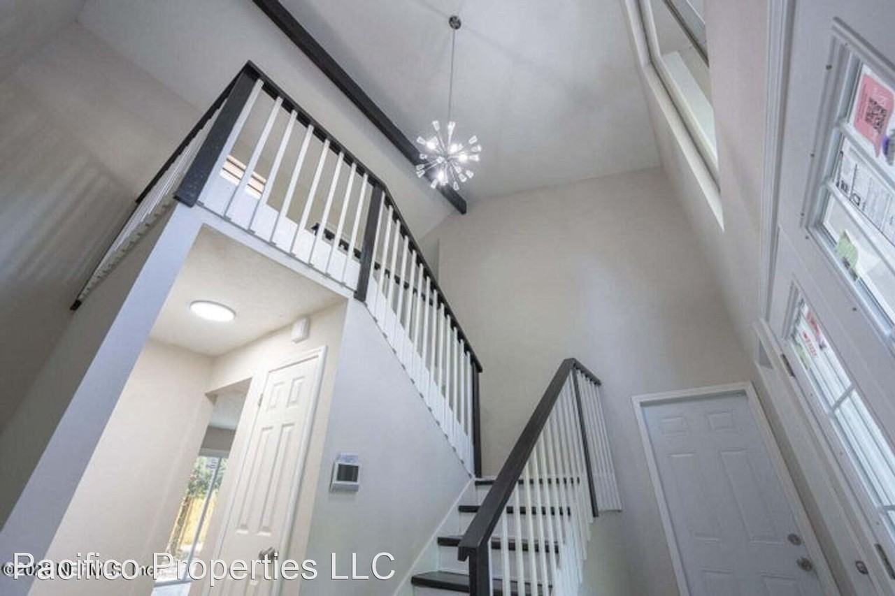12772 Shapell Ct - Photo 2 of 8