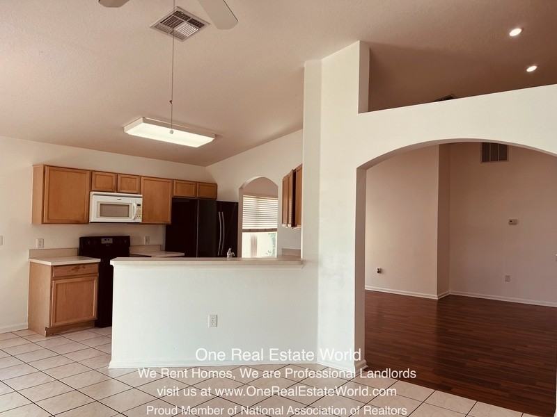 3223 Whooping Crane Run - Photo 6 of 42