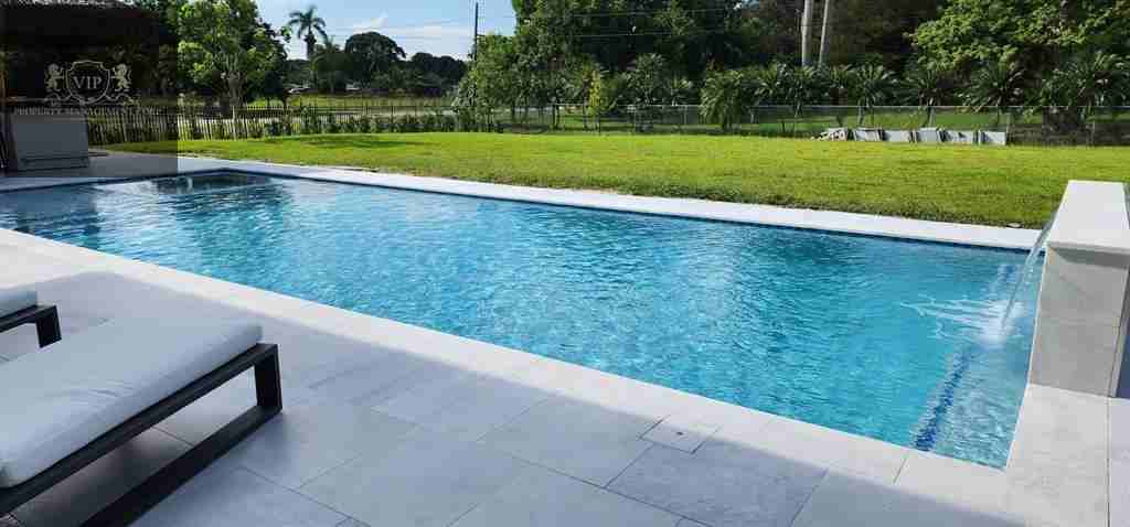 15931 Southwest 56th Street - Photo 3 of 9